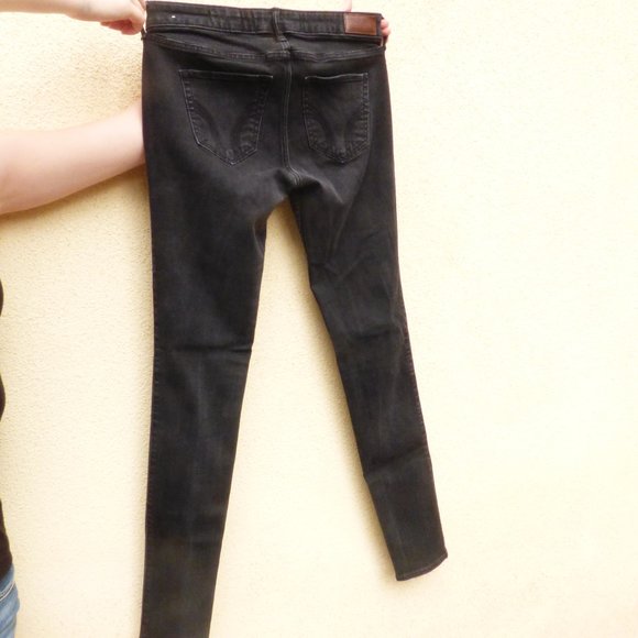 Hollister Girl's Low Rise Super Skinny Jeans - Picture 5 of 10